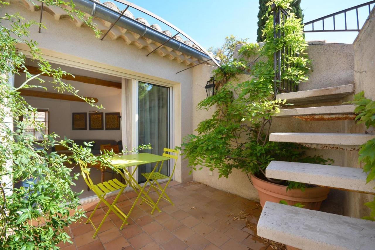 Terrasses Du Chateau Le Barroux Exterior photo